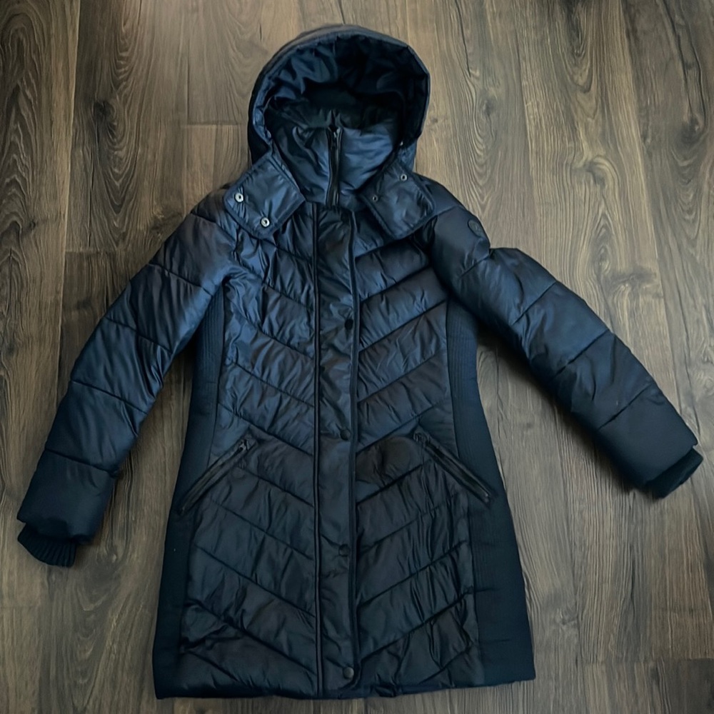 Abercrombie women’s winter jacket. Navy Blue. Winter coat EUC